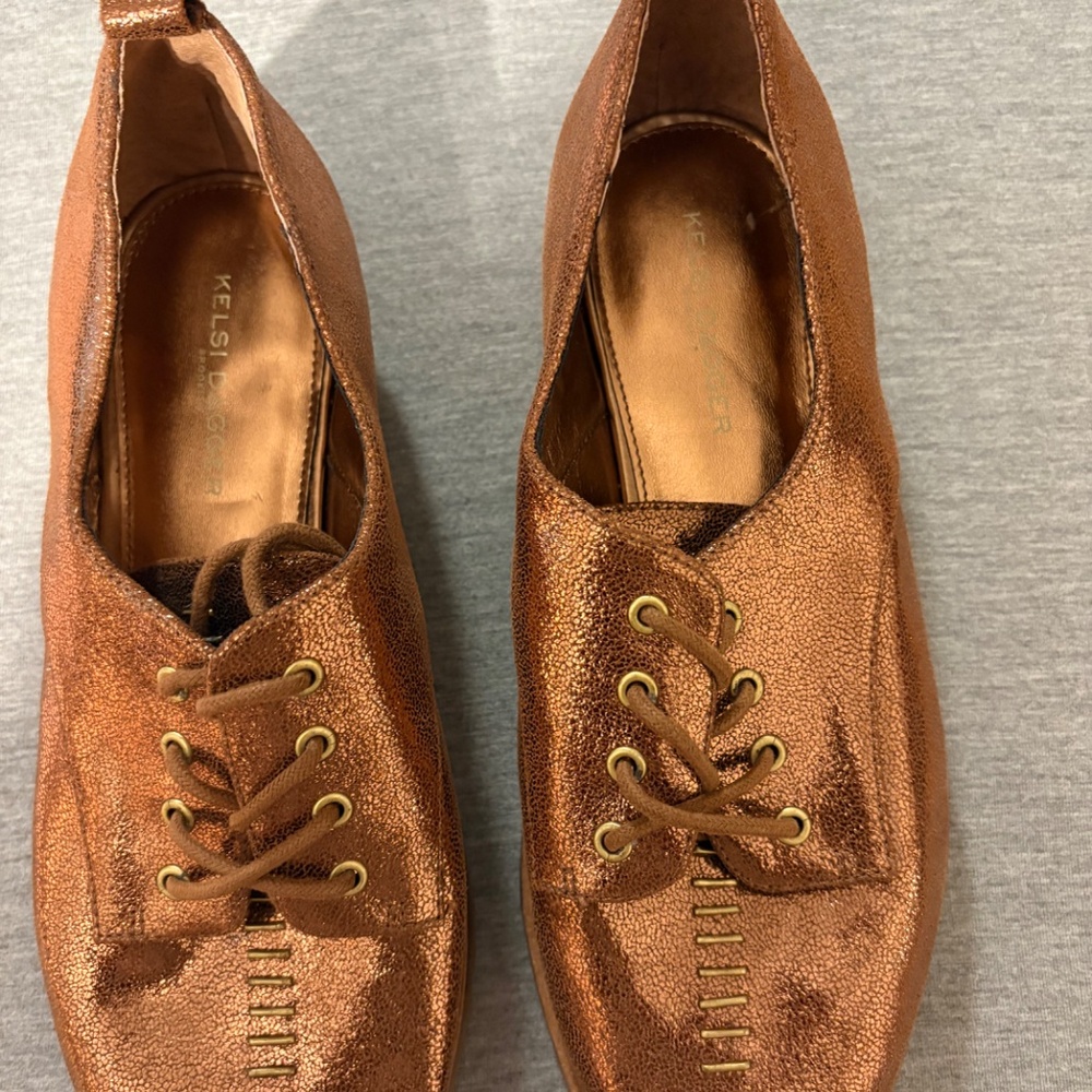 Kelsi Dagger Shoes - Picture 2 of 10
